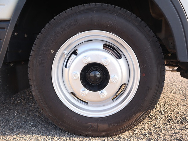 Mitsubishi Fuso canter Small Flat body 2TG-FBA00(101323) 22枚目