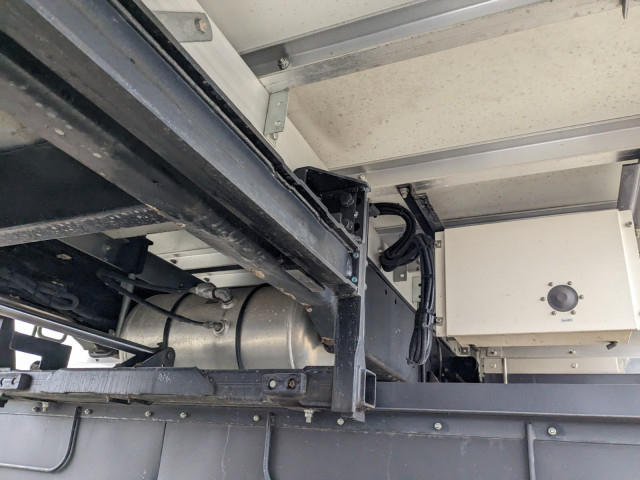 日野 レンジャー 中型 冷蔵冷凍バン 2KG-FC2ABG(101321) 34枚目