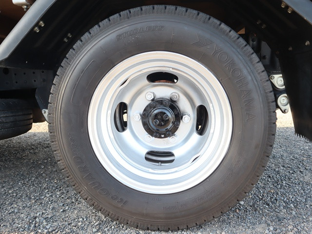 Mitsubishi Fuso canter Small Flat body 2TG-FBA00(101323) 26枚目