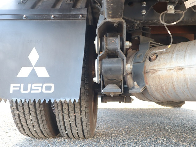 Mitsubishi Fuso canter Small Flat body 2TG-FBA00(101323) 27枚目