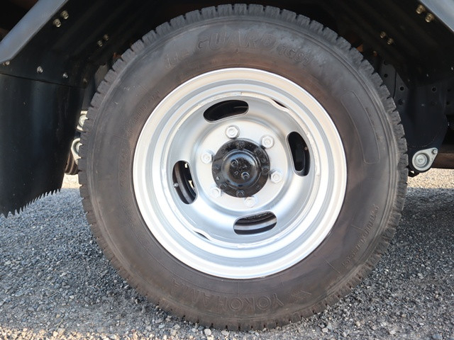 Mitsubishi Fuso canter Small Flat body 2TG-FBA00(101323) 29枚目