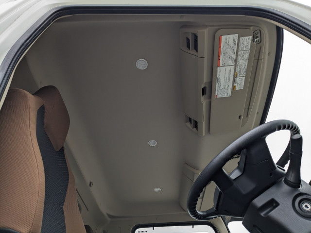 日野 レンジャー 中型 冷蔵冷凍バン 2KG-FC2ABG(101321) 39枚目