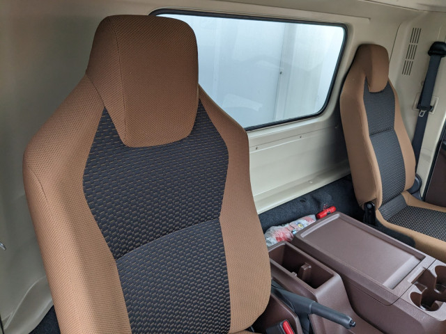 日野 レンジャー 中型 冷蔵冷凍バン 2KG-FC2ABG(101321) 40枚目