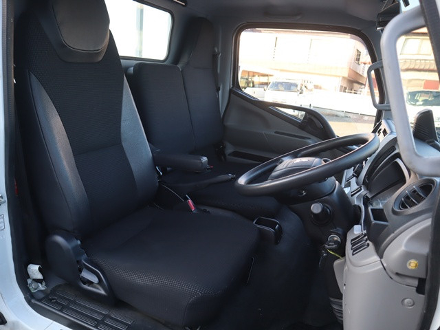 Mitsubishi Fuso canter Small Flat body 2TG-FBA00(101323) 31枚目