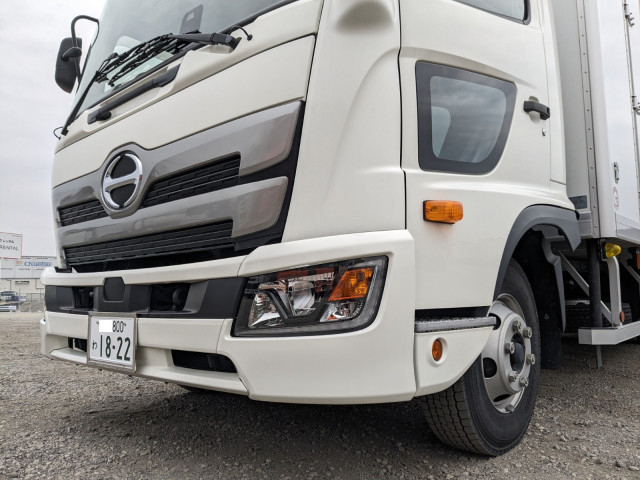 日野 レンジャー 中型 冷蔵冷凍バン 2KG-FC2ABG(101321) 49枚目