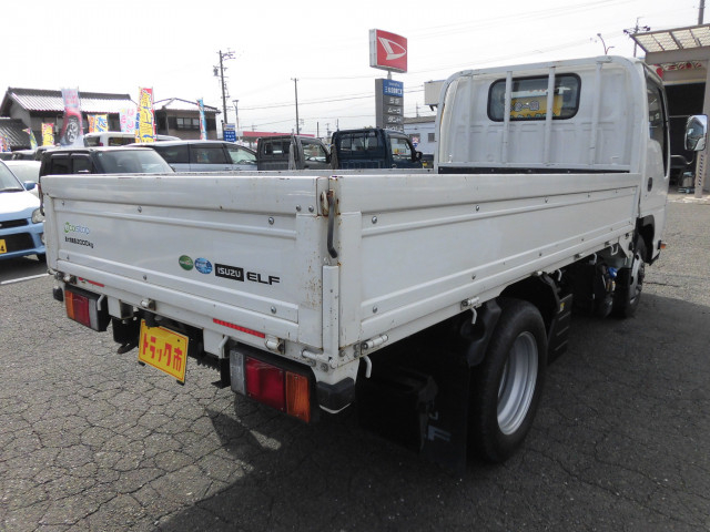 いすゞ エルフ 小型 平ボディ 2RG-NJS88A(101327) 2枚目