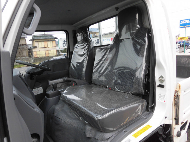 いすゞ エルフ 小型 平ボディ 2RG-NJS88A(101327) 32枚目