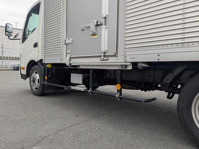 日野 デュトロ 小型 バン 2RG-XZU710M(101329) 13枚目