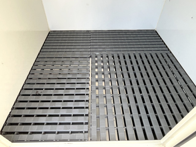 日産自動車 キャラバン 小型 冷蔵冷凍バン CBF-VR2E26(101330) 7枚目