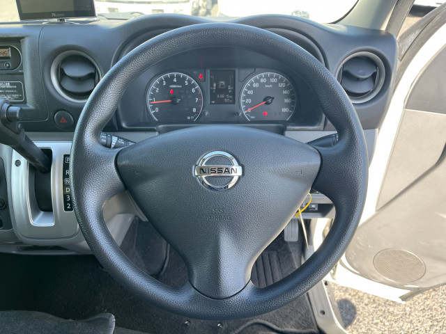 日産自動車 キャラバン 小型 冷蔵冷凍バン CBF-VR2E26(101330) 22枚目