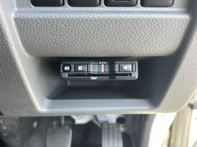 日産自動車 キャラバン 小型 冷蔵冷凍バン CBF-VR2E26(101330) 31枚目