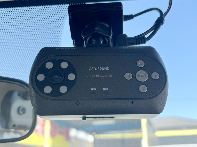 日産自動車 キャラバン 小型 冷蔵冷凍バン CBF-VR2E26(101330) 32枚目