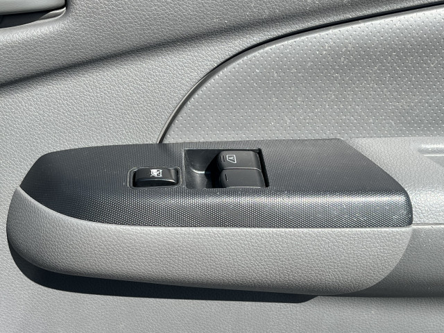 日産自動車 キャラバン 小型 冷蔵冷凍バン CBF-VR2E26(101330) 34枚目