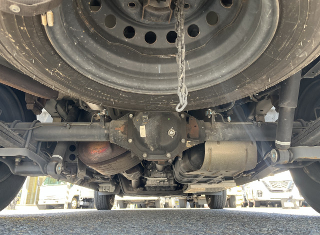 日産自動車 キャラバン 小型 冷蔵冷凍バン CBF-VR2E26(101330) 37枚目