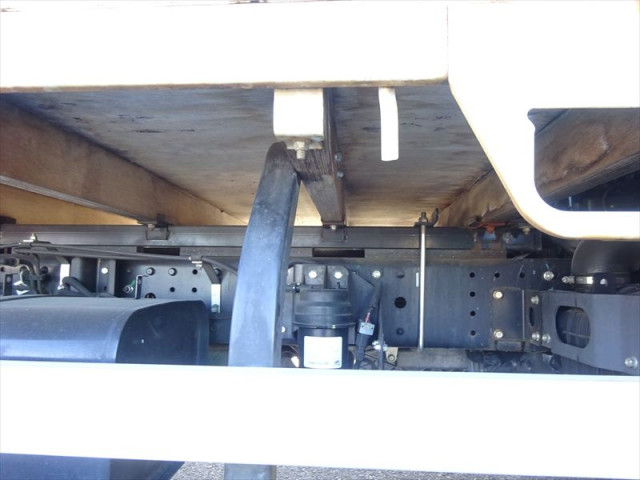 三菱ふそう キャンター 小型 平ボディ 2PG-FEB50(101332) 9枚目