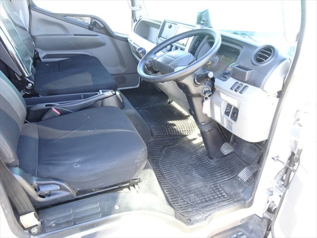 三菱ふそう キャンター 小型 平ボディ 2PG-FEB50(101332) 23枚目