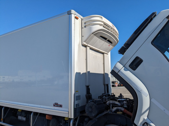 いすゞ フォワード 中型 冷蔵冷凍バン 2PG-FRR90S2(101331) 43枚目