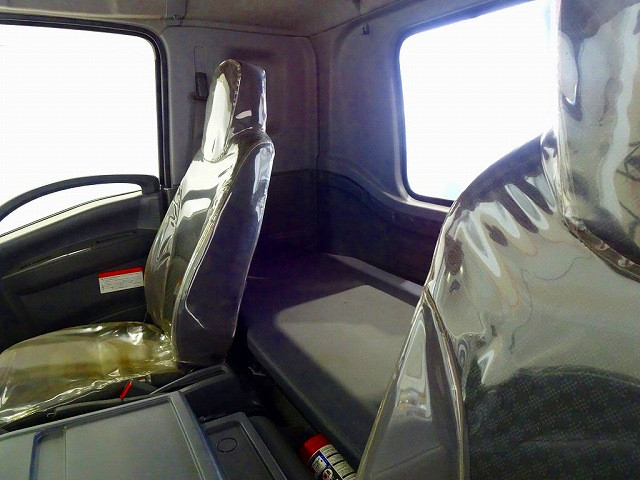 いすゞ フォワード 中型 平ボディ（クレーン付） 2RG-FRR90S2(101334) 9枚目