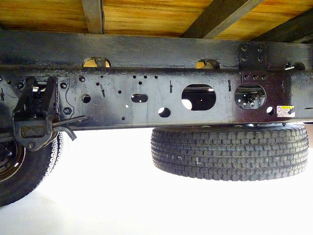 いすゞ フォワード 中型 平ボディ（クレーン付） 2RG-FRR90S2(101334) 38枚目