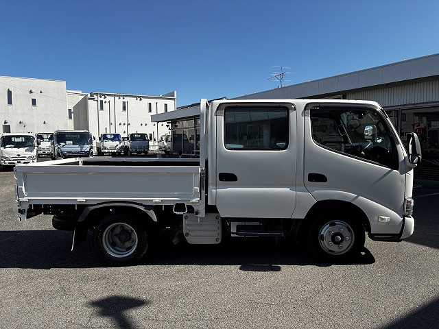 日野 デュトロ 小型 Wキャブ 2RG-XZU605M(101336) 5枚目