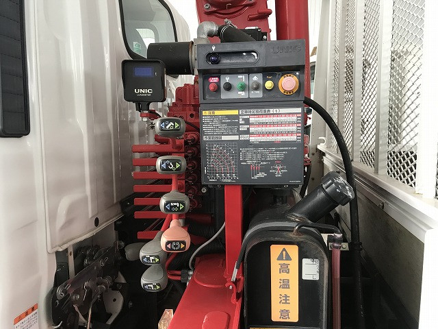 いすゞ エルフ 小型 平ボディ（クレーン付） 2RG-NMR88AR(101335) 26枚目