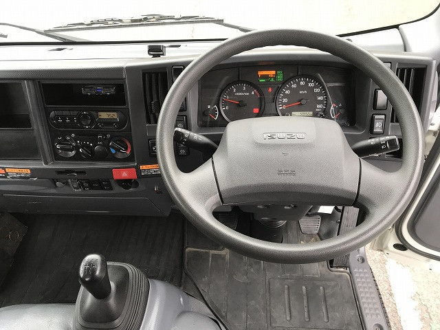 いすゞ エルフ 小型 平ボディ（クレーン付） 2RG-NMR88AR(101335) 32枚目