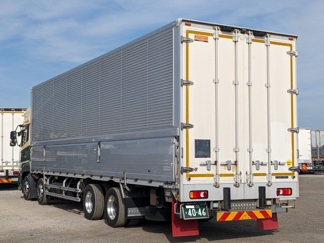 UDトラックス（日産） クオン 大型 ウィング 2PG-CG5CA(101337) 3枚目