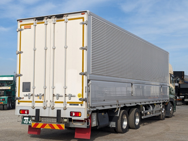 UDトラックス（日産） クオン 大型 ウィング 2PG-CG5CA(101337) 4枚目