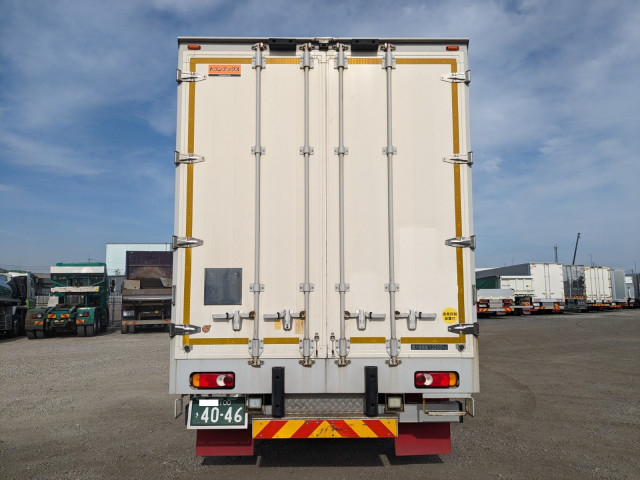 UDトラックス（日産） クオン 大型 ウィング 2PG-CG5CA(101337) 5枚目