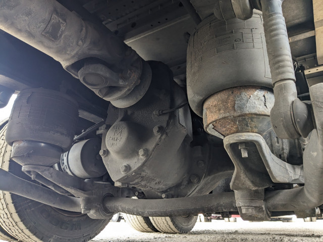 UDトラックス（日産） クオン 大型 ウィング 2PG-CG5CA(101337) 23枚目