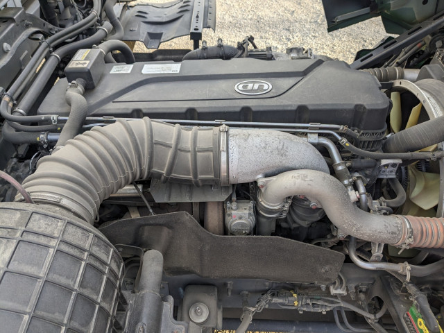 UDトラックス（日産） クオン 大型 ウィング 2PG-CG5CA(101337) 47枚目