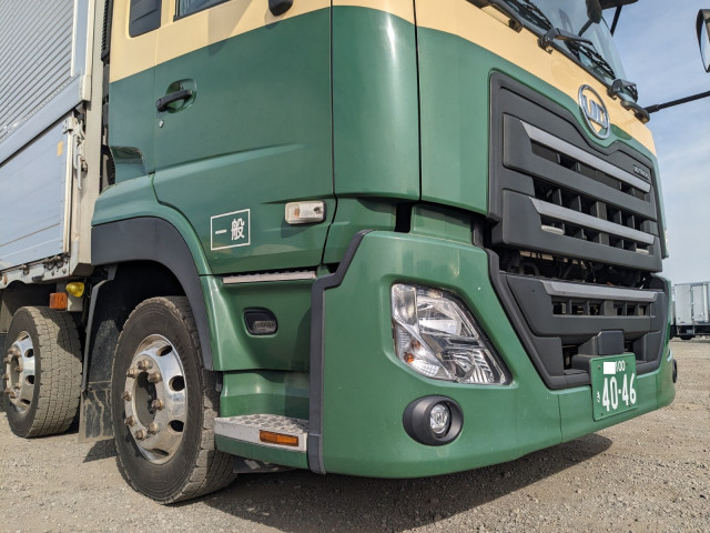 UDトラックス（日産） クオン 大型 ウィング 2PG-CG5CA(101337) 50枚目