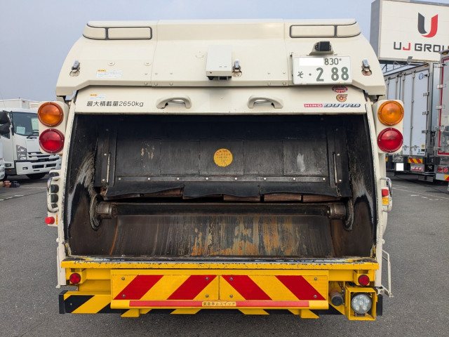 日野 デュトロ 小型 塵芥車（プレス式） TPG-XZU702M(101339) 8枚目