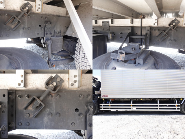 UDトラックス（日産） クオン 大型 冷蔵冷凍バン 2PG-CX5BA(101340) 24枚目