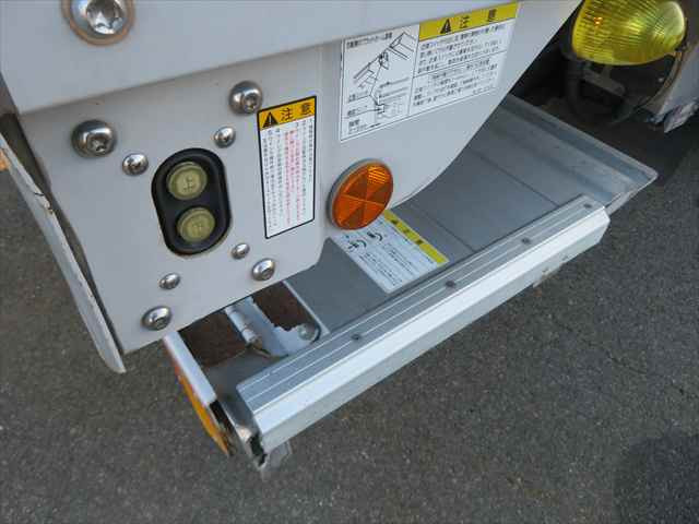 三菱ふそう ファイター 中型 ウィング 2PG-FK64N(101341) 31枚目