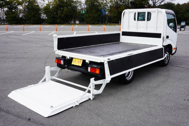 日野 デュトロ 小型 平ボディ TKG-XZC605m(101342) 17枚目