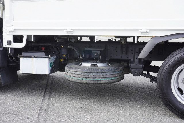 日野 デュトロ 小型 平ボディ TKG-XZC605m(101342) 28枚目