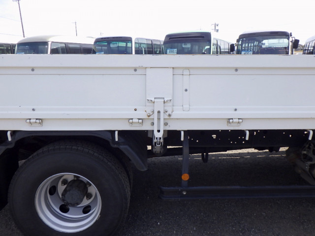 日野 レンジャー 中型 平ボディ 2KG-FC2ABA(101343) 12枚目