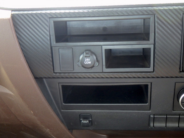 日野 レンジャー 中型 平ボディ 2KG-FC2ABA(101343) 31枚目