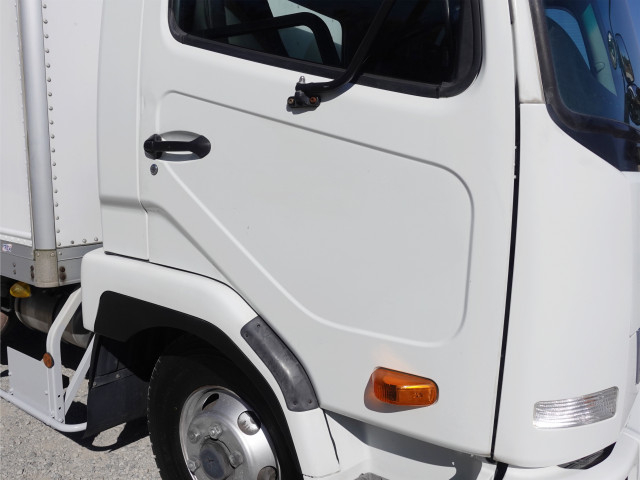 三菱ふそう ファイター 中型 バン 2KG-FK71F(101345) 5枚目