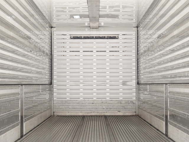 UDトラックス（日産） クオン 大型 ウィング 2PG-CD5CA(101346) 21枚目