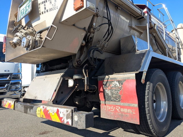 UDトラックス（日産） クオン 大型 その他 QPG-CD5YL(101349) 7枚目