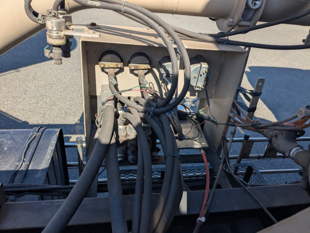 UDトラックス（日産） クオン 大型 その他 QPG-CD5YL(101349) 32枚目