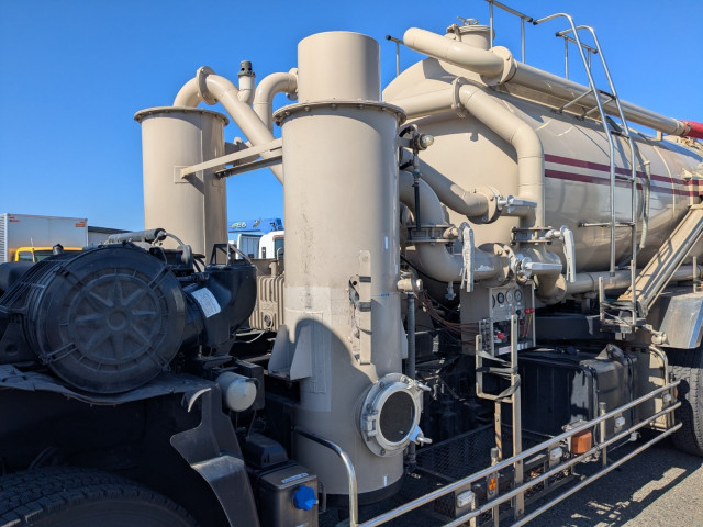 UDトラックス（日産） クオン 大型 その他 QPG-CD5YL(101349) 42枚目