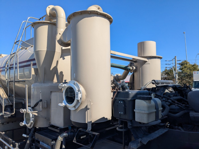 UDトラックス（日産） クオン 大型 その他 QPG-CD5YL(101349) 46枚目