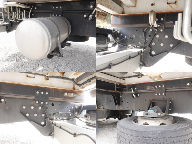 いすゞ ギガ 大型 ウィング QPG-CYJ77BA(101351) 20枚目