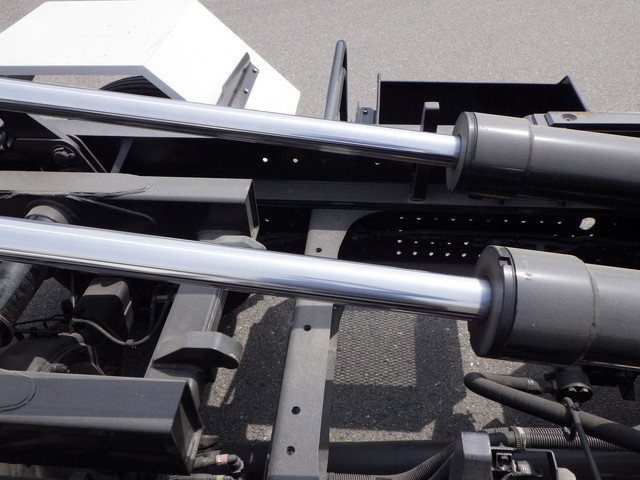 いすゞ - 中型 コンテナ専用車 2RG-FRR90S4(105261) 7枚目