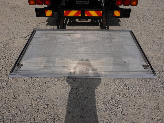 三菱ふそう スーパーグレート 大型 バン 2PG-FU74GZ(101382) 15枚目