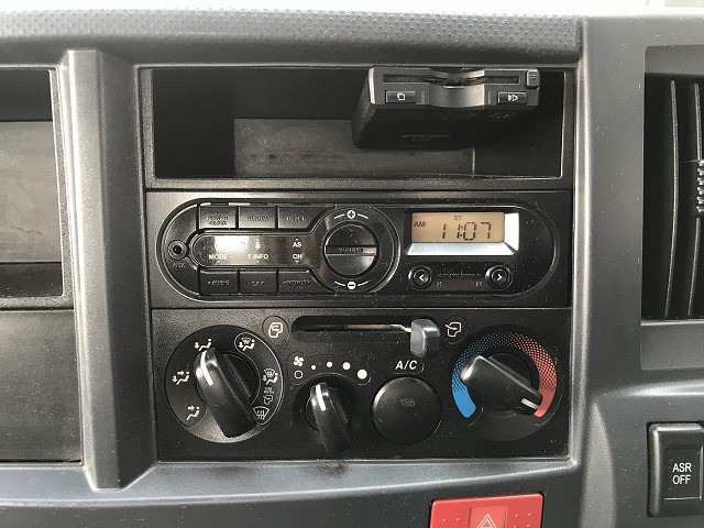 マツダ タイタン 小型 平ボディ TRG-LKR85R(101384) 27枚目