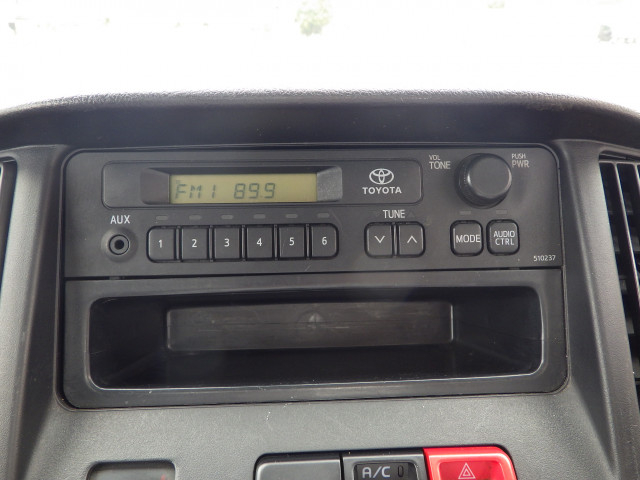 トヨタ ライトエース 小型 平ボディ DBF-S402U(101387) 10枚目